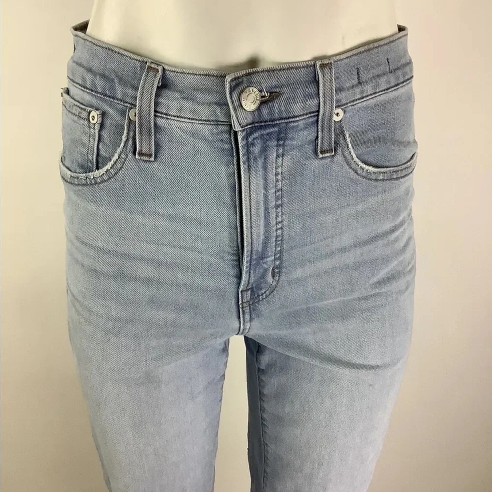 Madewell Sz 26 The Perfect Vintage Straight Jeans In Light Wash Blue Cotton
